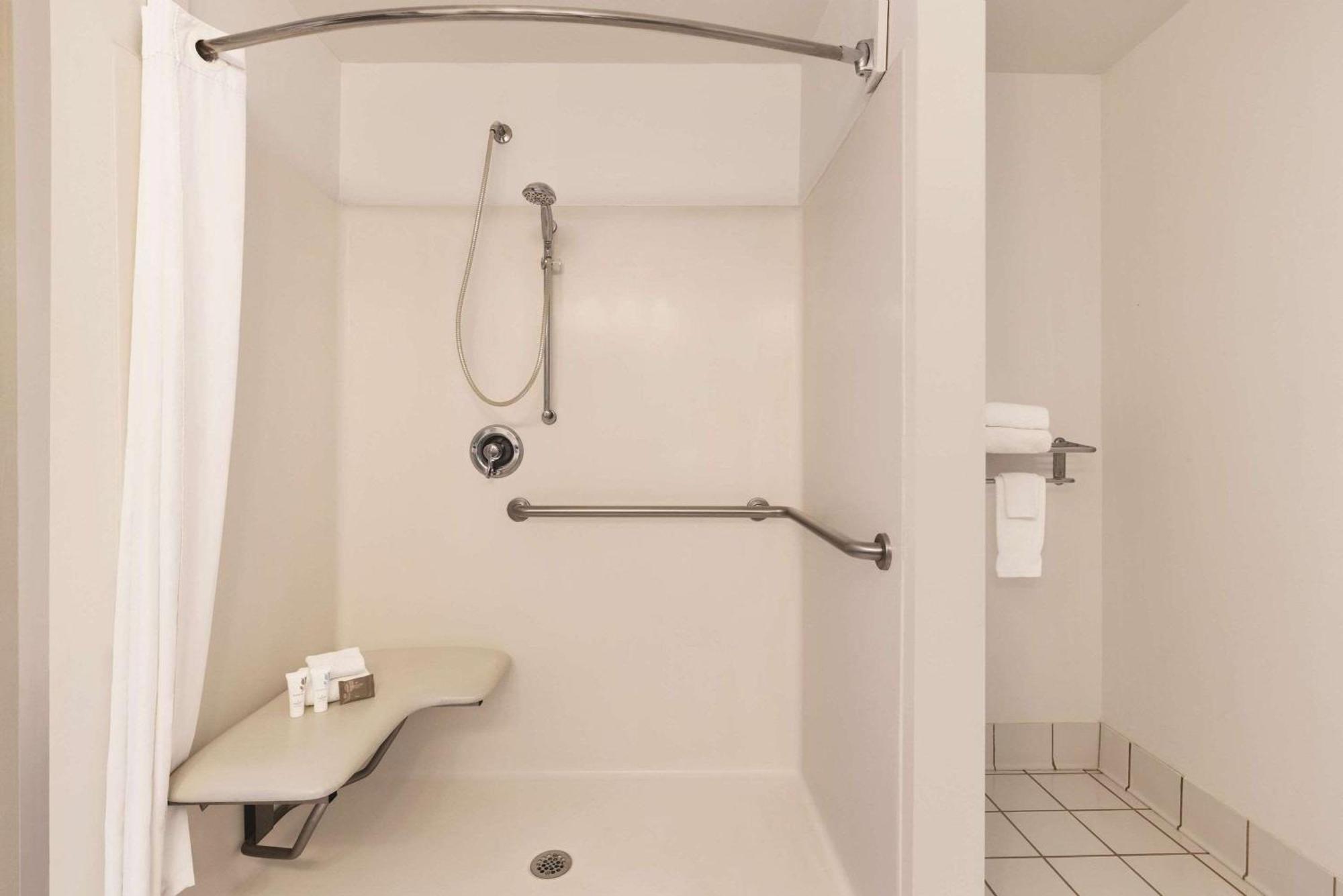 Country Inn & Suites By Radisson, Conyers, Ga Bagian luar foto